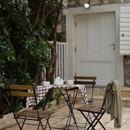 Seven Hills Duplex Eco-Cottage Kotor Exterior foto