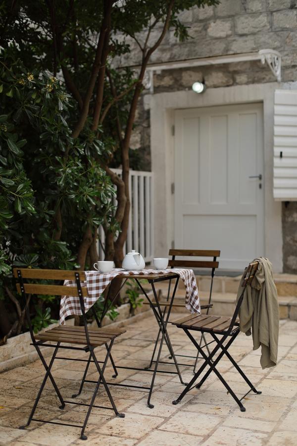 Seven Hills Duplex Eco-Cottage Kotor Exterior foto